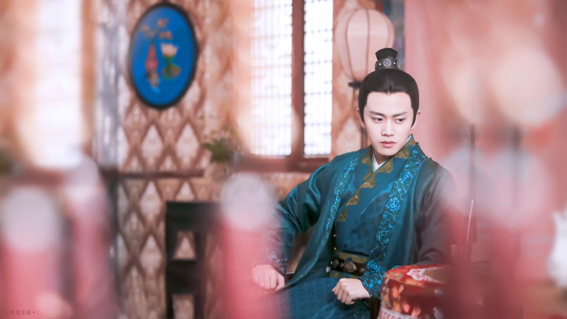 开云官方-中国队前锋洛佩斯在巴黎奥运会上表现出色，足球运动员洛佩斯