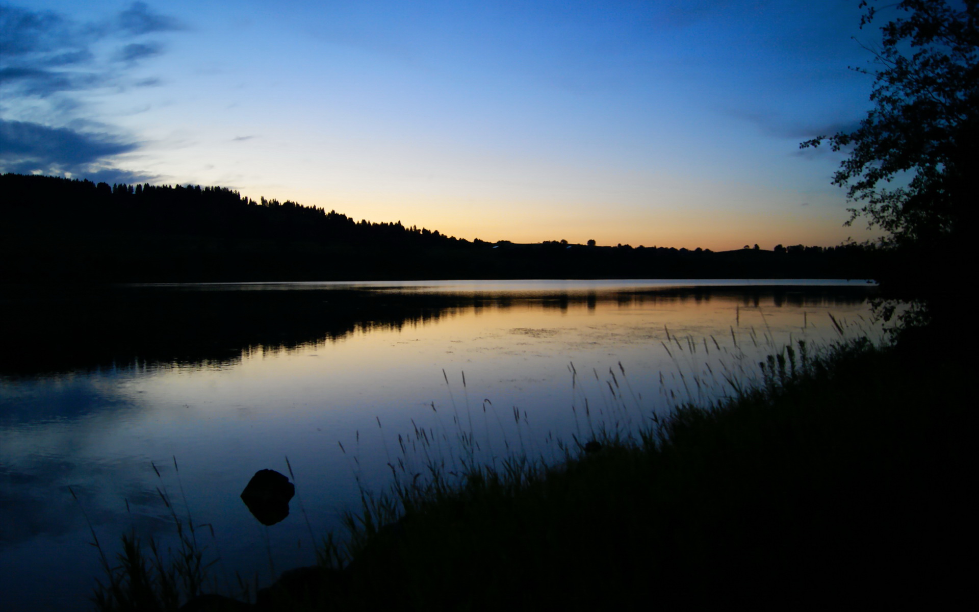 kaiyun体育综合-内马尔因膝伤缺席美洲杯，巴西队表现受影响，内马尔在巴西哪个俱乐部