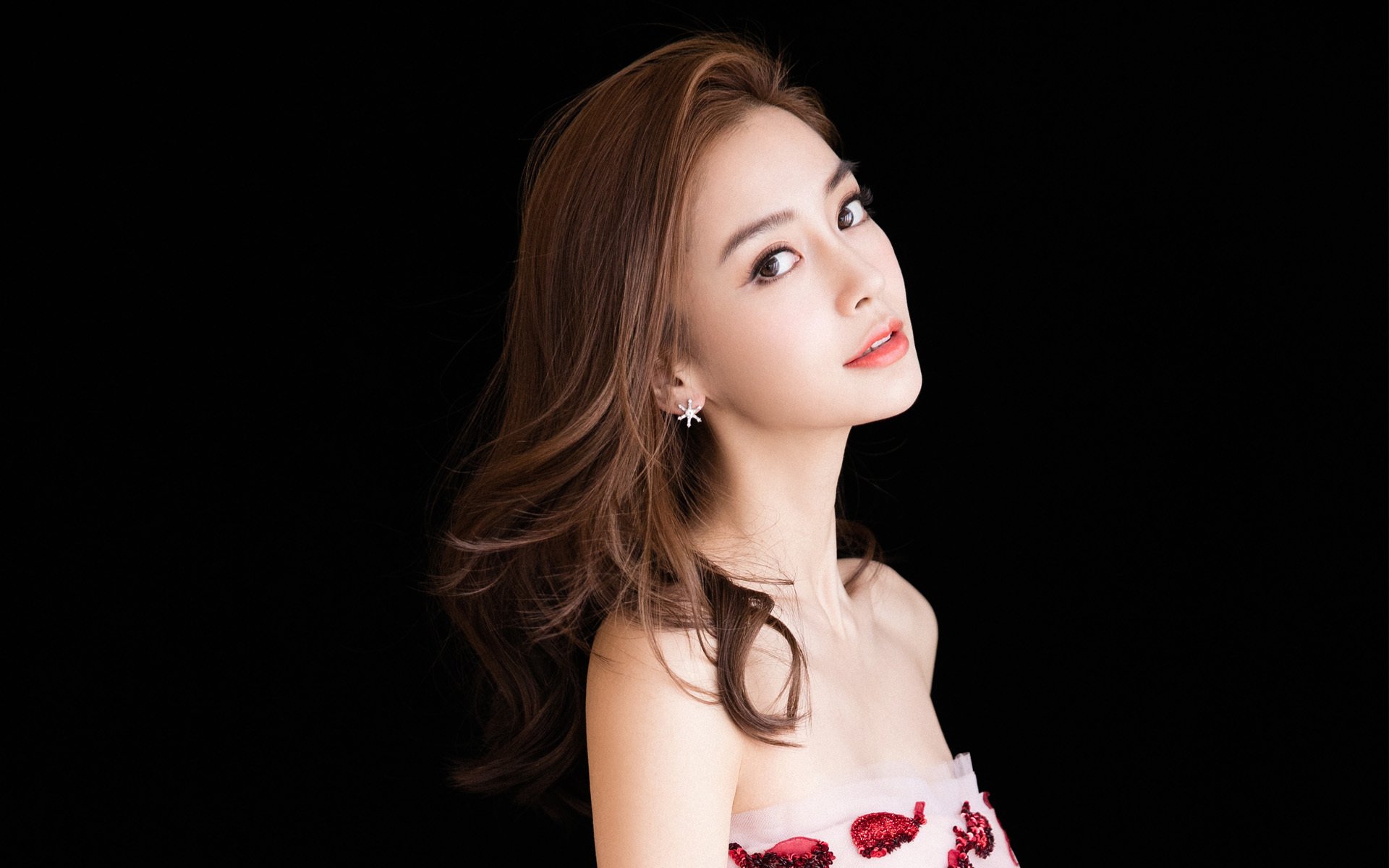 kaiyun体育综合-奥预赛国家队惨败 球迷反思训练方法,国奥踢联赛