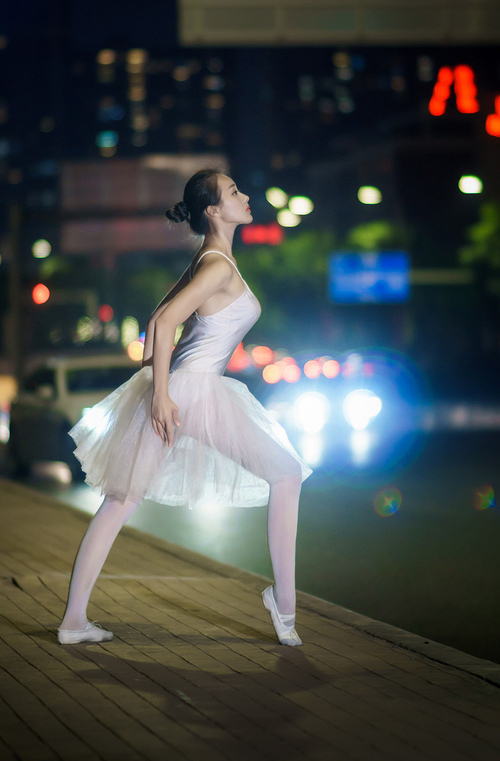 开云网页版-希腊女篮在欧洲锦标赛中再夺冠军，创造新传奇，希腊女子篮球超级联赛ds