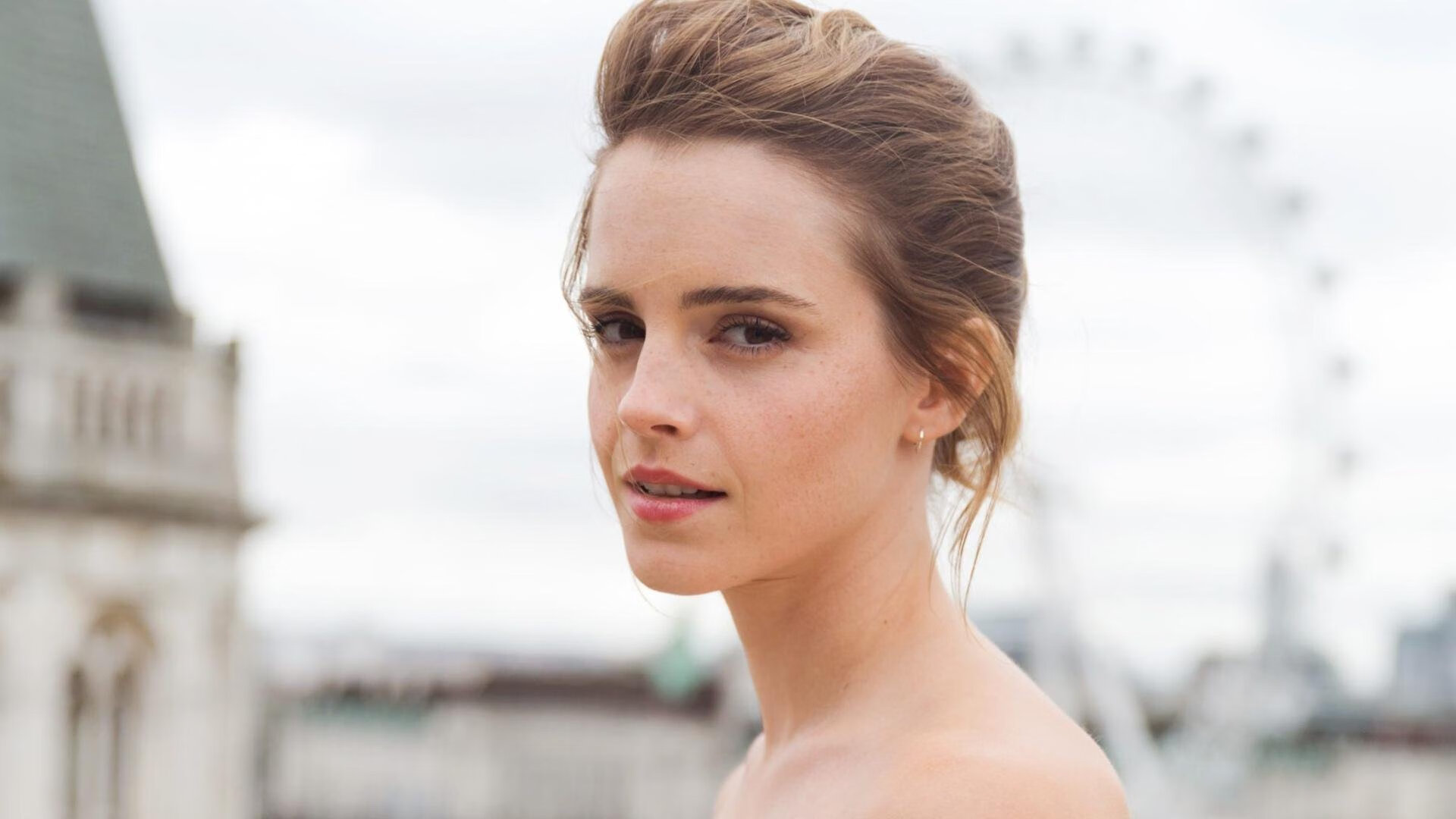 开云官网APP下载-詹姆斯为落选新星送上暖心鼓励,詹姆斯新人